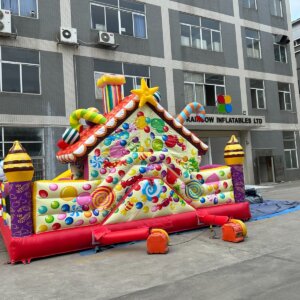 Spatiu-de-joaca-gonflabil-Candy-House-3 Toboganul Candy House