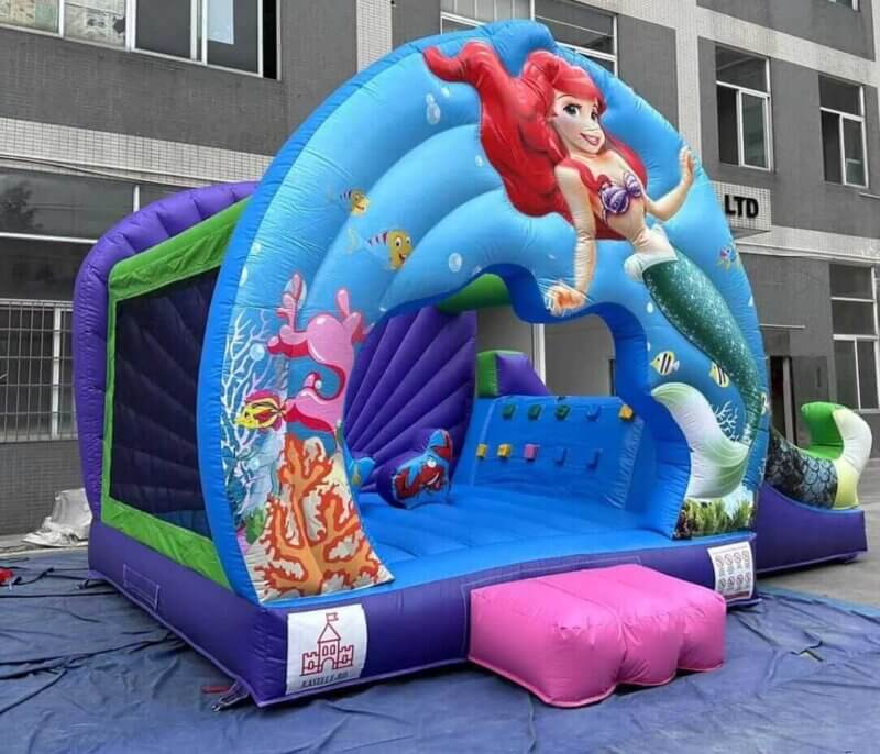 Spatiu-de-joaca-gonflabil-Mica-Sirena-8-e1731621868794 Toboganul gonflabil Mica Sirenă – Magia oceanului la picioarele copiilor! 🧜♀️🌊
