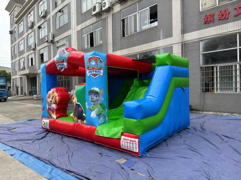 Tobogan-Gonflabil-Paw-Patrol-2 Toboganul gonflabil Patrula Cățelușilor – Aventură și distracție garantată! 🐶🚒