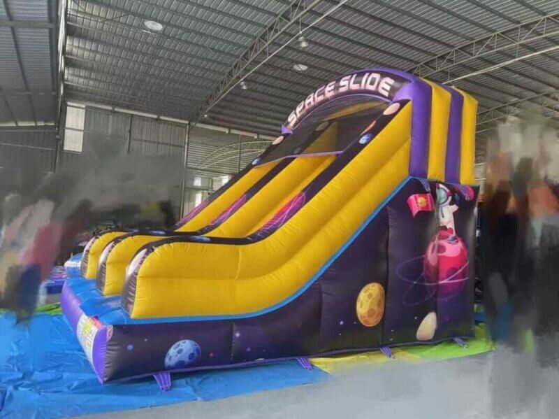 Tobogan-Gonflabil-Space-3 Toboganul gonflabil Space – aventură cosmică pentru copii curioși! 🚀