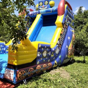 Tobogan-gonflabil-Transformer-8 Toboganul gonflabil Transformer – Distracție robotică de mare anvergură! 🤖🚀