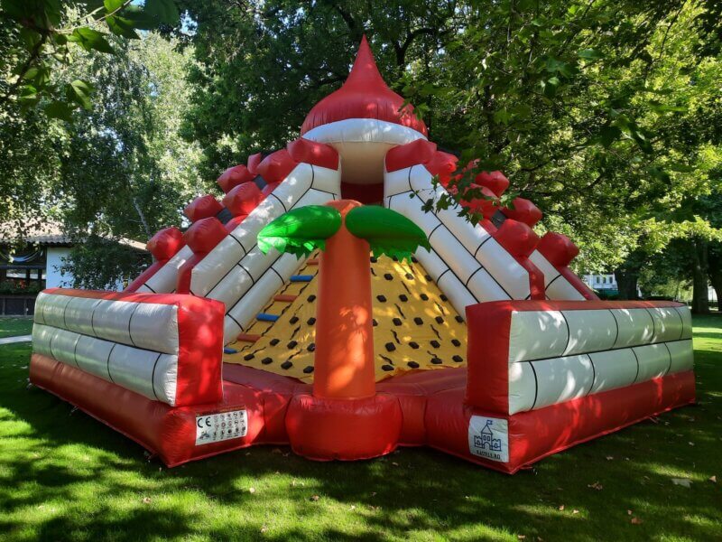 Toboganul-gonflabil-Magic-8 Toboganul gonflabil Magic – Aventură și distracție fără sfârșit! 🎩✨