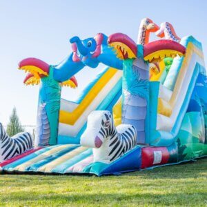 Toboganul-gonflabil-Safari-6-scaled Toboganul gonflabil Safari – Aventură în inima junglei! 🌿🦁