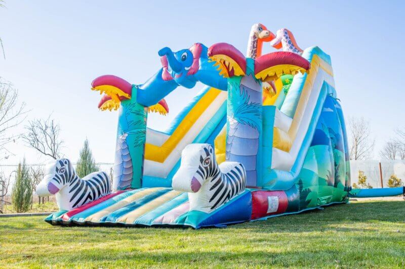 Toboganul-gonflabil-Safari-6-scaled Toboganul gonflabil Safari – Aventură în inima junglei! 🌿🦁