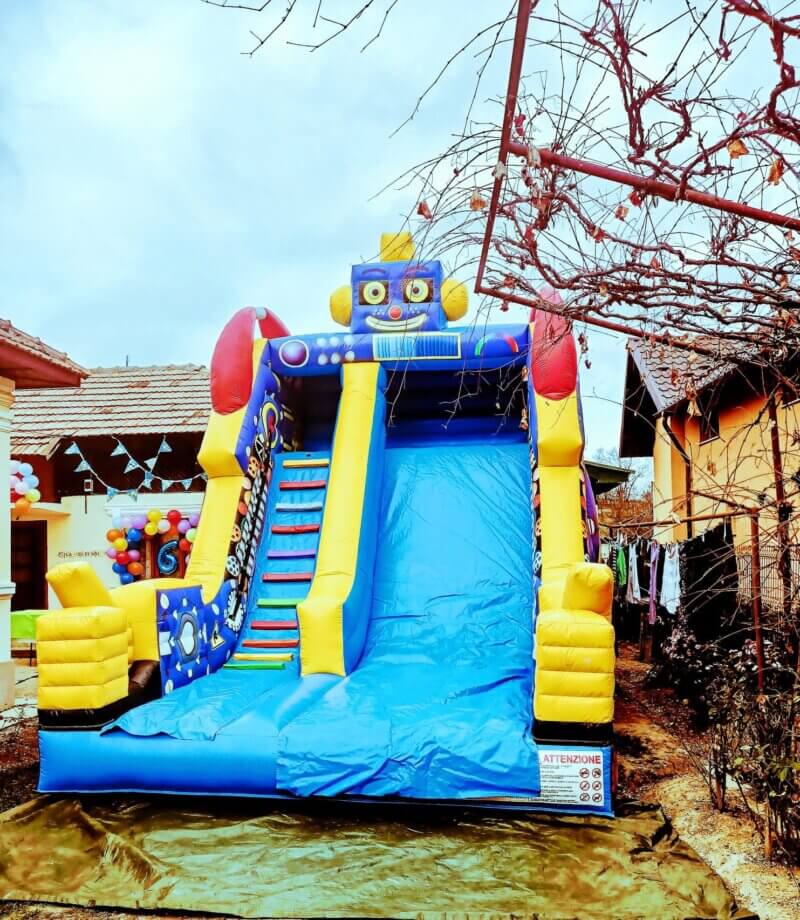 tobogan transformers Toboganul gonflabil Transformer – Distracție robotică de mare anvergură! 🤖🚀