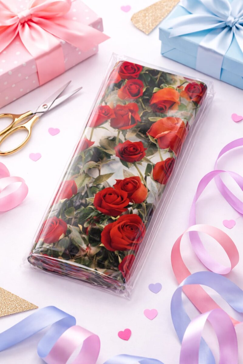 Hartie pentru Impachetat Cadouri 100 x 70 cm, Coala trandafiri portocalii