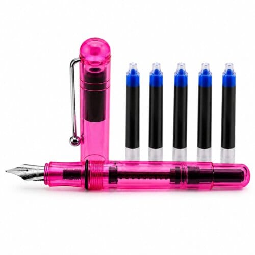 WhatsApp Image 2026-04-28 at 11.52.20 Set Stilou Transparent Roz cu Design Modern si Penita Metalica si 5 rezerve, alimentare cu pompita sau rezerve